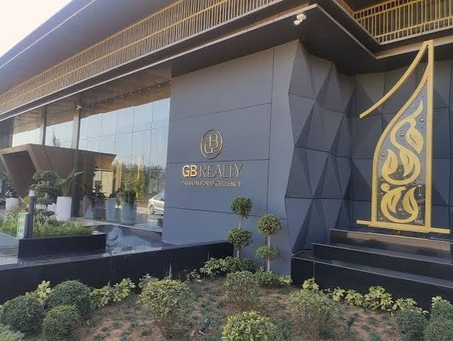 Opus 1 GB Reality, New Chandigarh | Premium 3+1, 4+1 & 5+1 BHK Luxury Apartments | Project in New Chandigarh