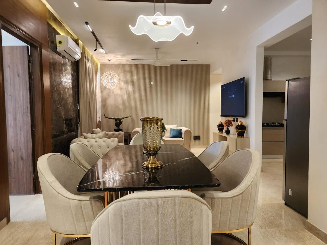 https://reconsultadvisory.com/public/app/propertys/2026/Apr/1775223936-69cfc480d1cd4.jpeg