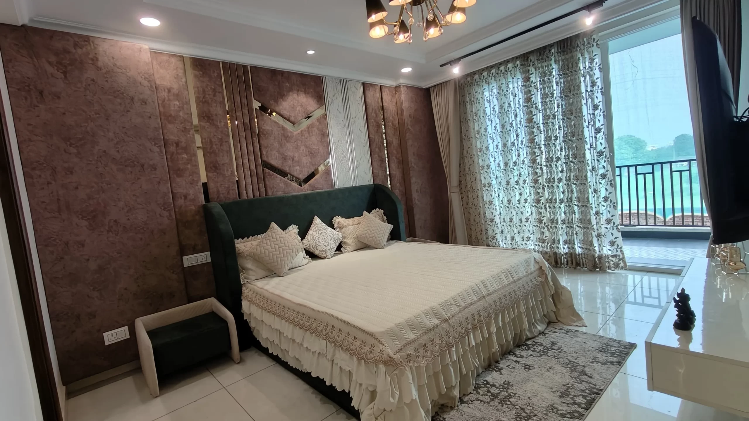 The_Suman_Marvelous_Property_in_Zirakpur_call_919988091143-bed6